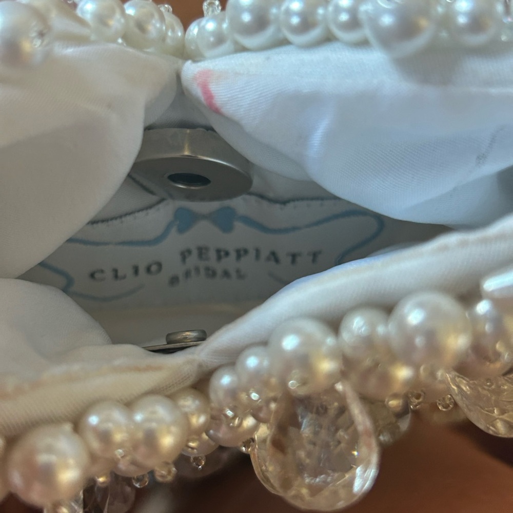 Clio Peppiatt Beaded Heart Purse - Ivory - Picture 5 of 6